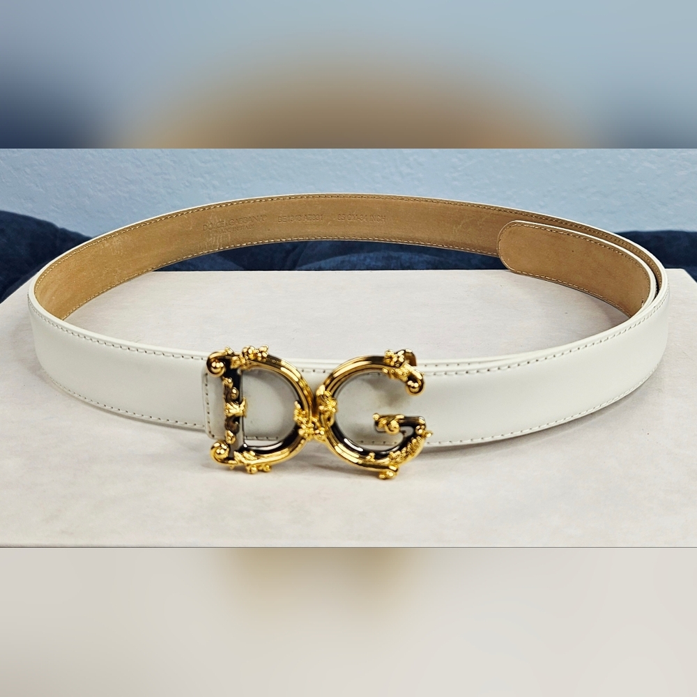 DOLCE & GABBANA Baroque Logo Leather Belt In White Calf Leather - Picture 2 of 13